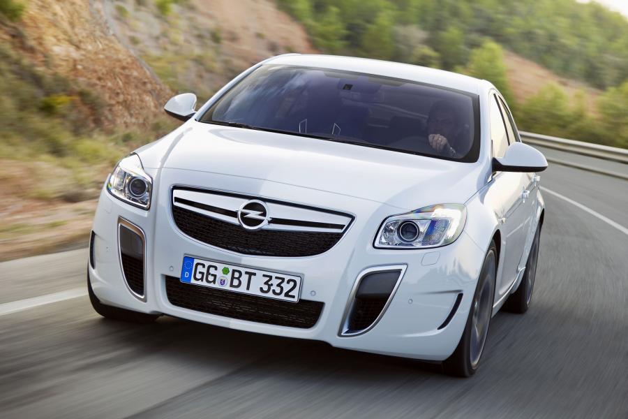  Opel Insignia OPC 2009 года  (фото 37 из 57)